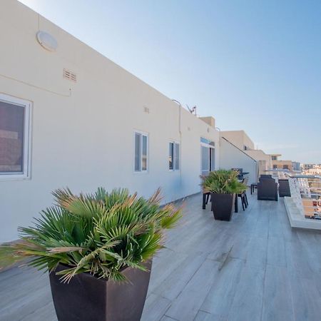 Kernice Penthouse With Sea And Country Views Of Xghajra Екстер'єр фото