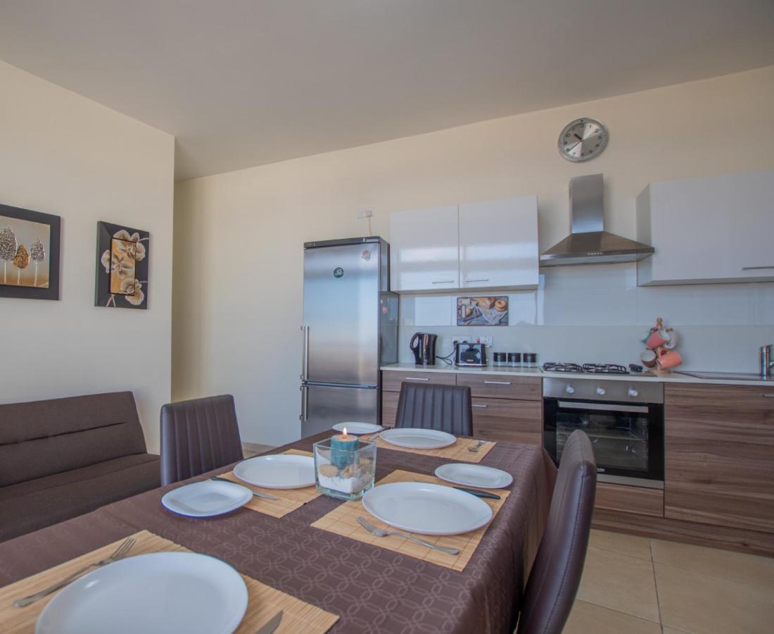 Kernice Penthouse With Sea And Country Views Of Xghajra Екстер'єр фото