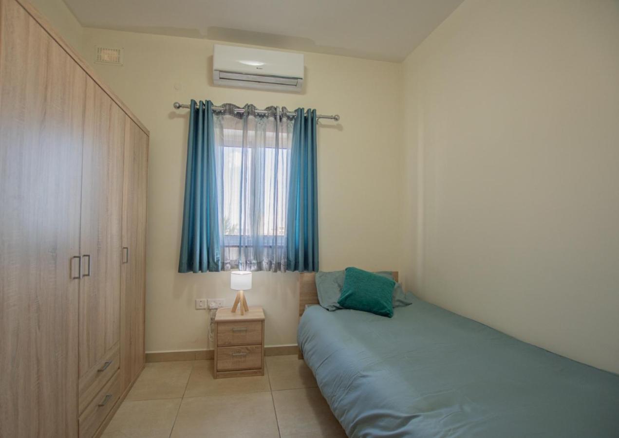 Kernice Penthouse With Sea And Country Views Of Xghajra Екстер'єр фото